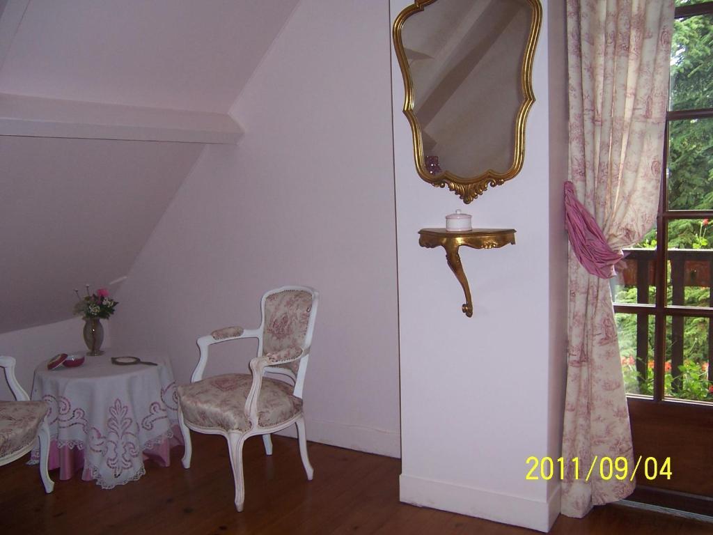 Villa Aux Marguerites à Sainte-Genevieve-les-Gasny Chambre photo
