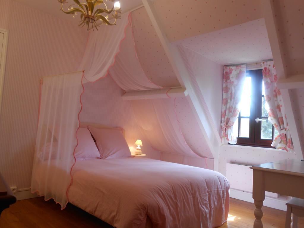 Villa Aux Marguerites à Sainte-Genevieve-les-Gasny Chambre photo
