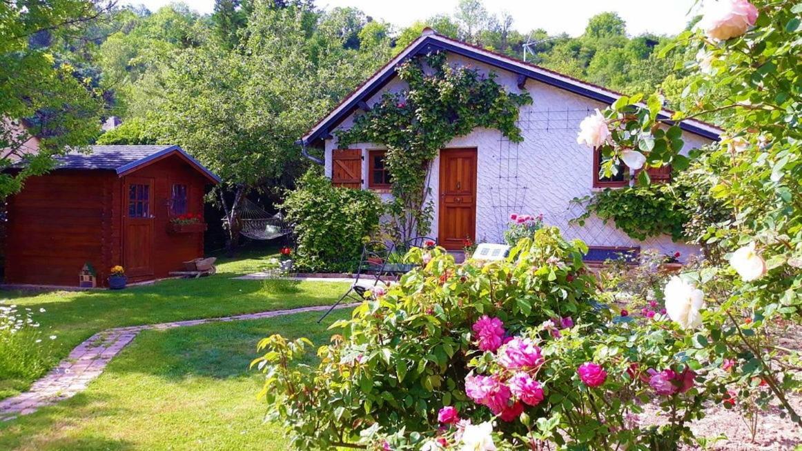 Villa Aux Marguerites à Sainte-Genevieve-les-Gasny Extérieur photo